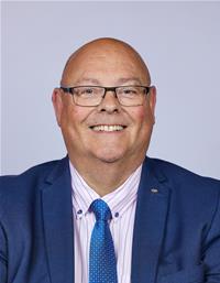 Profile image for Councillor Richard Cox